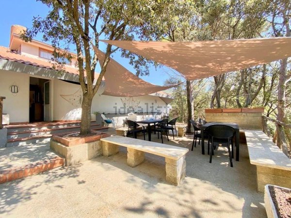 casa indipendente in vendita a Castiglione della Pescaia