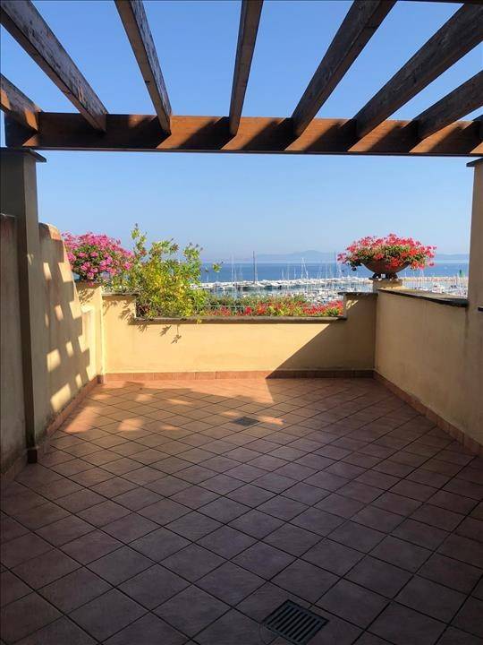 appartamento in vendita a Castiglione della Pescaia in zona Punta Ala