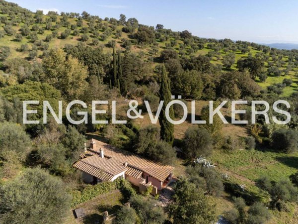casa indipendente in vendita a Castiglione della Pescaia in zona Vetulonia
