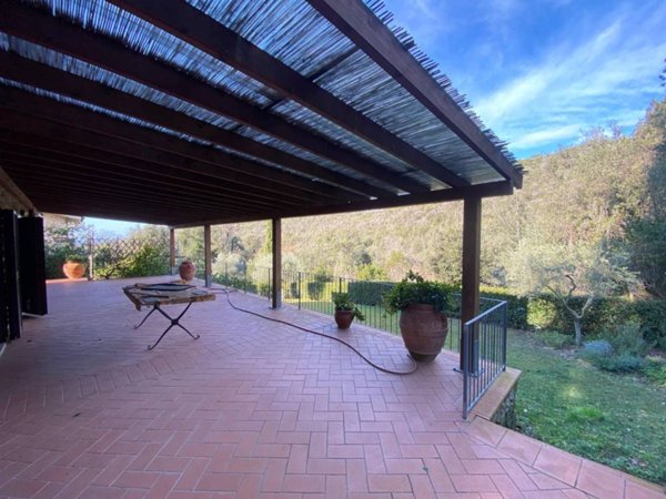 casa indipendente in vendita a Castiglione della Pescaia in zona Punta Ala