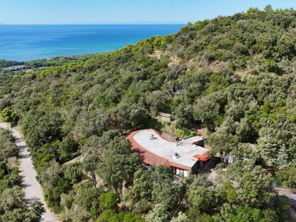 casa indipendente in vendita a Castiglione della Pescaia