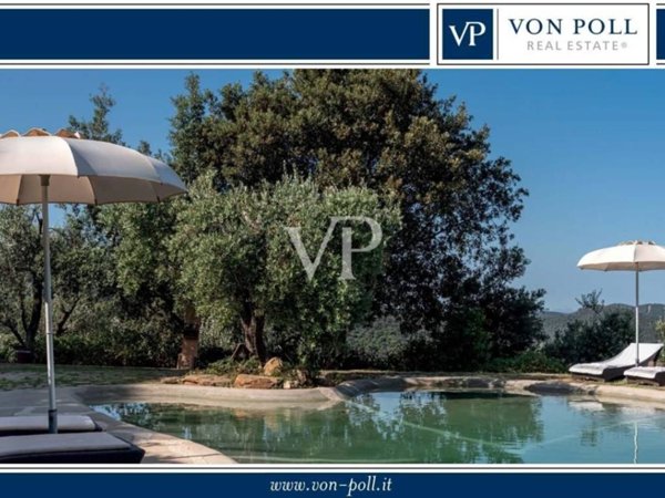 casa indipendente in vendita a Castiglione della Pescaia in zona Punta Ala