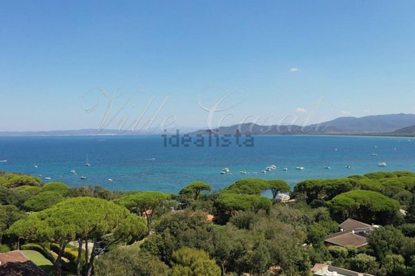 casa indipendente in vendita a Castiglione della Pescaia in zona Punta Ala