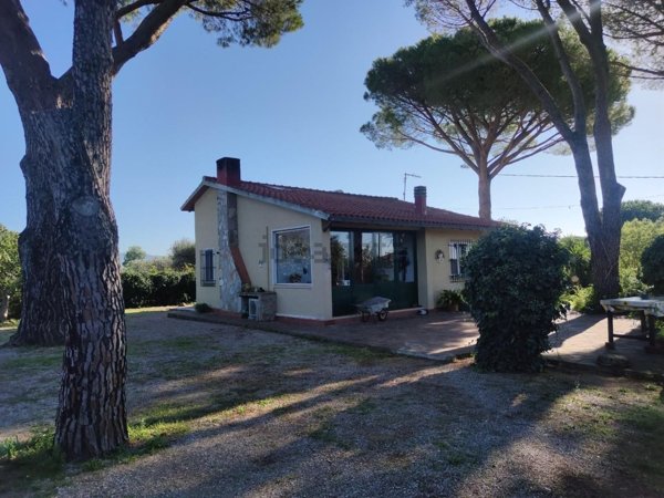 casa indipendente in vendita a Castiglione della Pescaia