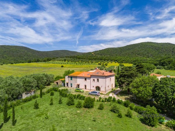 casa indipendente in vendita a Castiglione della Pescaia in zona Rocchette
