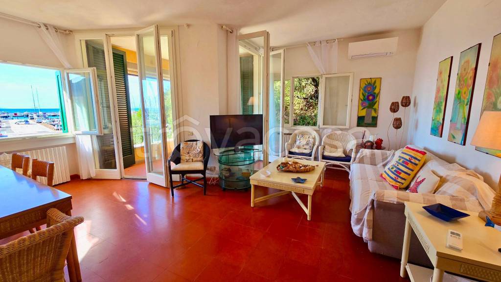 appartamento in vendita a Castiglione della Pescaia in zona Punta Ala