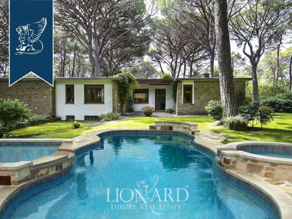 casa indipendente in vendita a Castiglione della Pescaia in zona Roccamare