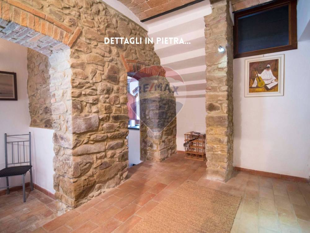 casa indipendente in vendita a Castiglione della Pescaia in zona Vetulonia