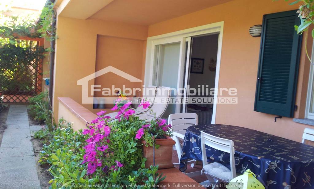 casa indipendente in vendita a Castiglione della Pescaia in zona Punta Ala