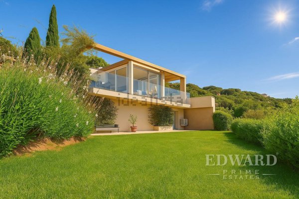 casa indipendente in vendita a Castiglione della Pescaia in zona Punta Ala
