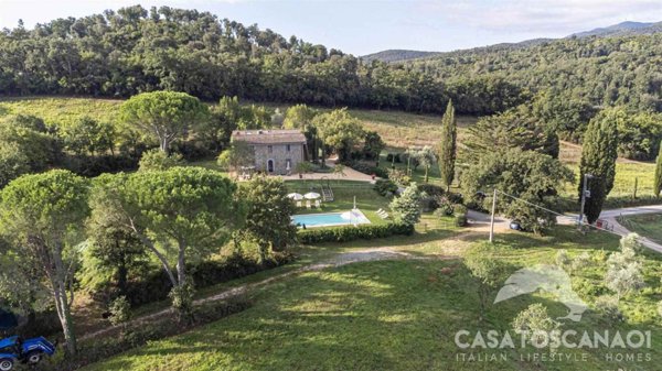 casa indipendente in vendita a Castiglione della Pescaia in zona Punta Ala