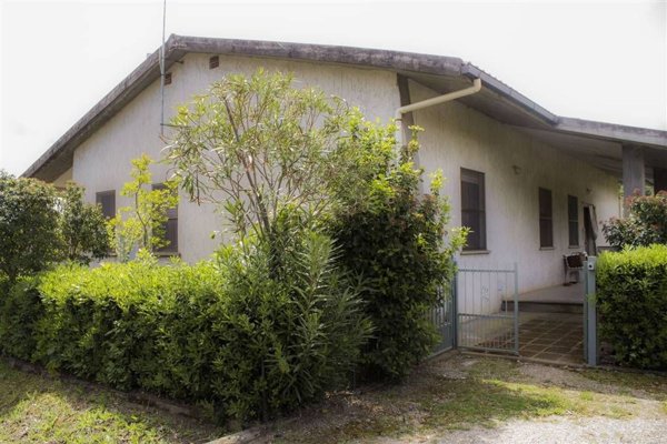 casa indipendente in vendita a Castiglione della Pescaia