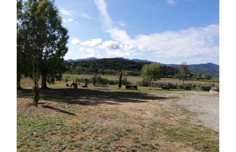 casa indipendente in vendita a Castiglione della Pescaia in zona Ampio