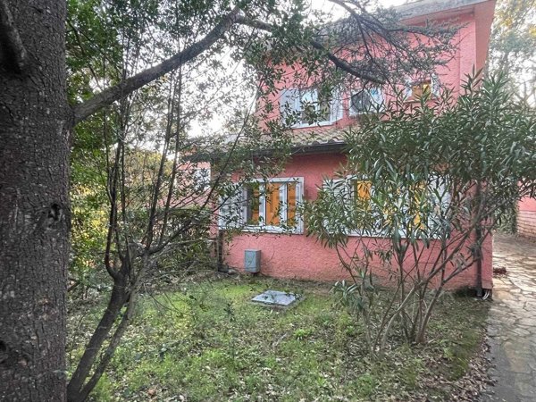 casa indipendente in vendita a Castiglione della Pescaia in zona Punta Ala