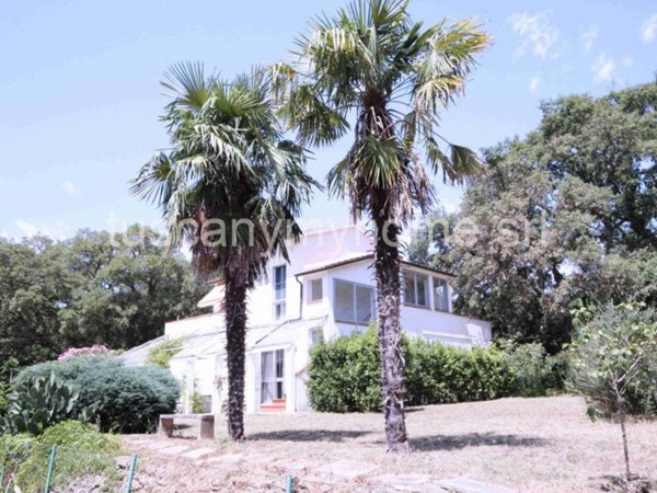 casa indipendente in vendita a Castiglione della Pescaia in zona Tirli