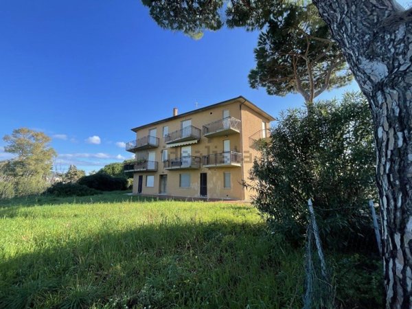 appartamento in vendita a Castiglione della Pescaia in zona Ampio