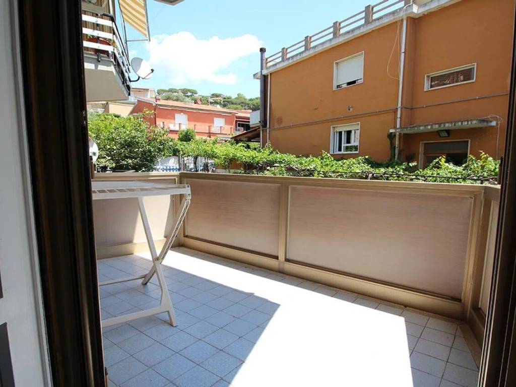 appartamento in vendita a Castiglione della Pescaia in zona Ampio