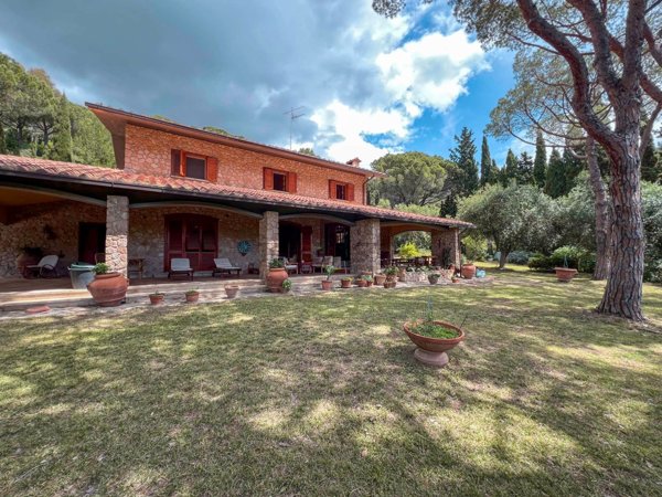 casa indipendente in vendita a Castiglione della Pescaia