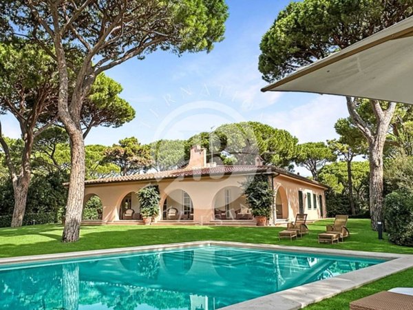 casa indipendente in vendita a Castiglione della Pescaia in zona Roccamare