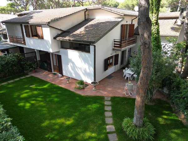 casa indipendente in vendita a Castiglione della Pescaia in zona Riva del Sole