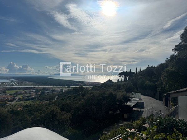 casa indipendente in vendita a Castiglione della Pescaia