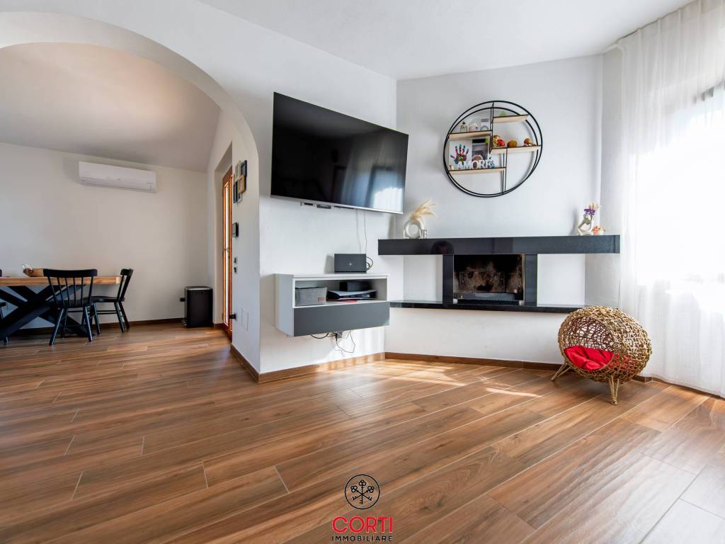 casa indipendente in vendita a Castiglione della Pescaia in zona Vetulonia