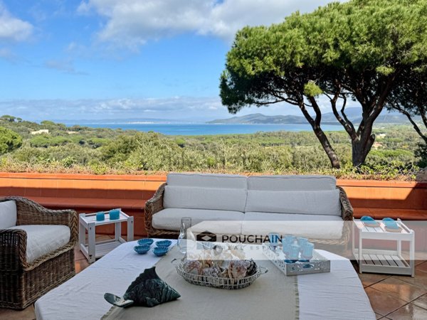 casa indipendente in vendita a Castiglione della Pescaia in zona Punta Ala