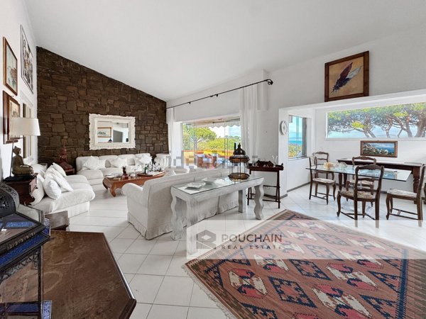 casa indipendente in vendita a Castiglione della Pescaia in zona Punta Ala