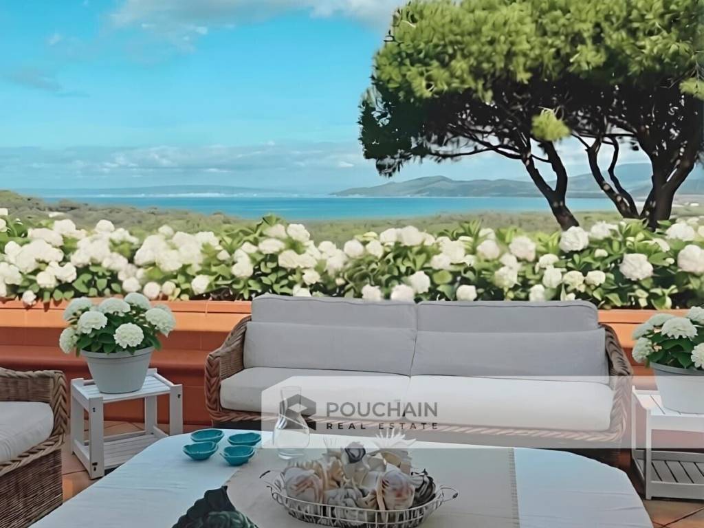 casa indipendente in vendita a Castiglione della Pescaia in zona Punta Ala