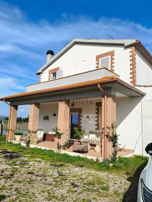 casa indipendente in vendita a Castiglione della Pescaia