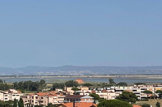 casa indipendente in vendita a Castiglione della Pescaia in zona Ampio