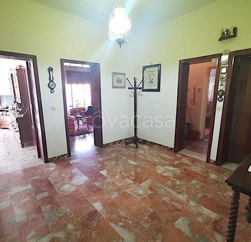 casa indipendente in vendita a Castiglione della Pescaia in zona Ampio