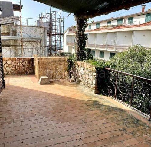 casa indipendente in vendita a Castiglione della Pescaia