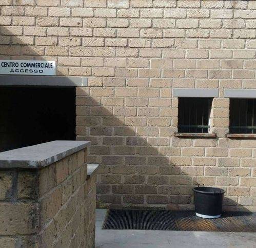 negozio in vendita a Castiglione della Pescaia in zona Punta Ala