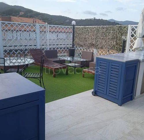 appartamento in vendita a Castiglione della Pescaia in zona Ampio