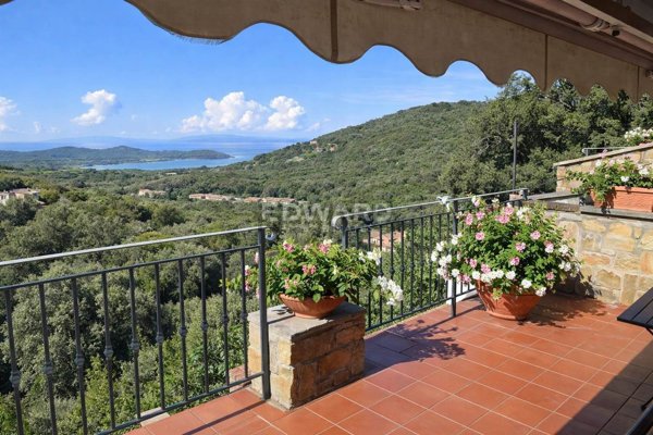 appartamento in vendita a Castiglione della Pescaia in zona Punta Ala