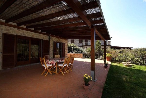 casa indipendente in vendita a Castiglione della Pescaia in zona Punta Ala