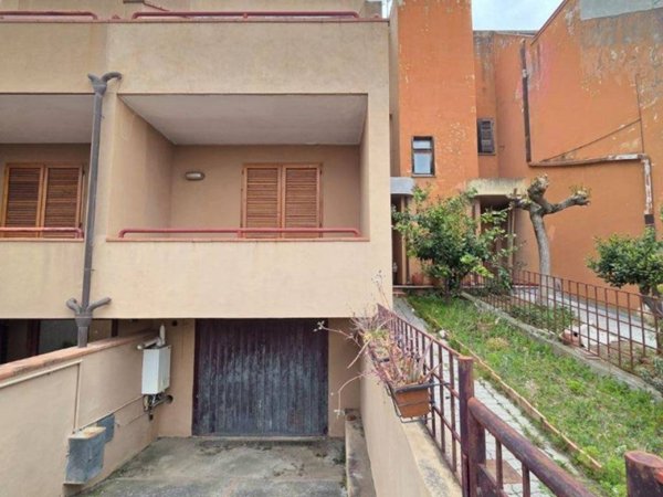 casa indipendente in vendita a Castiglione della Pescaia