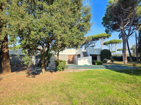 casa indipendente in vendita a Castiglione della Pescaia in zona Rocchette