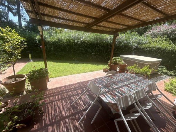 appartamento in vendita a Castiglione della Pescaia in zona Punta Ala