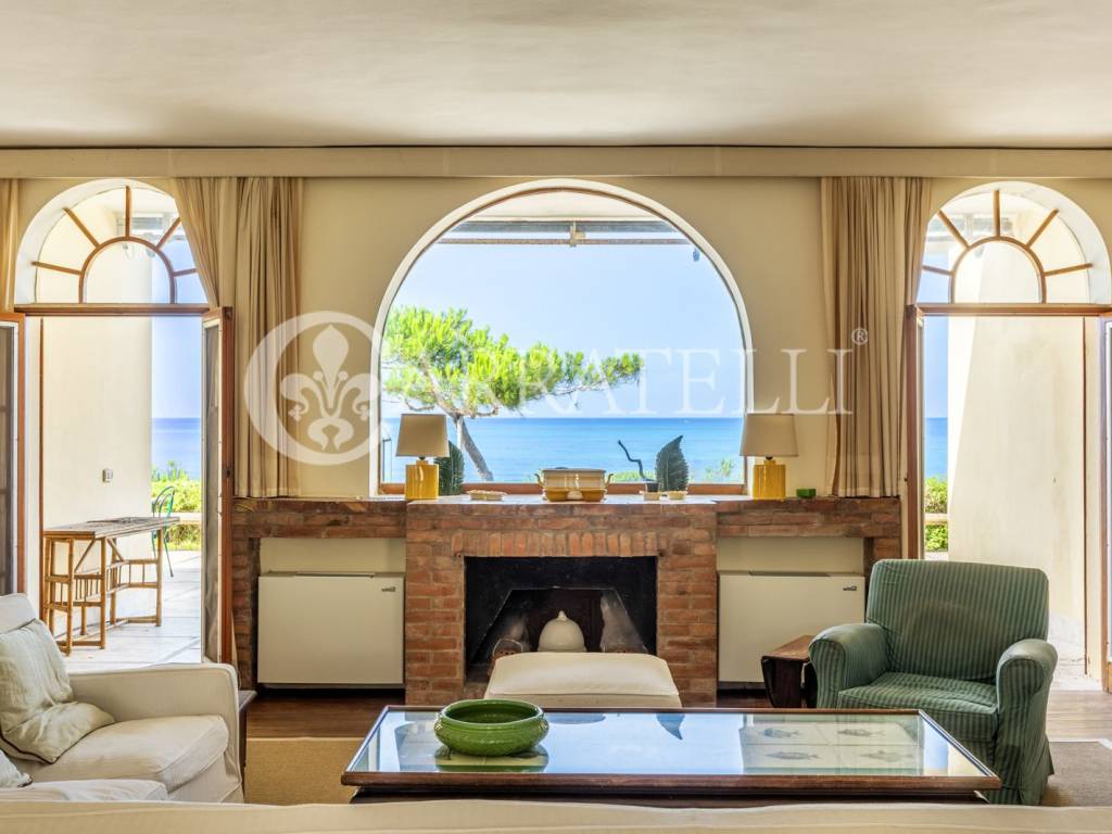 casa indipendente in vendita a Castiglione della Pescaia