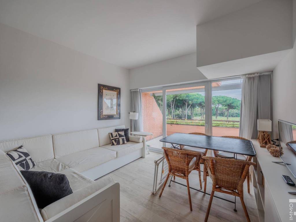 appartamento in vendita a Castiglione della Pescaia in zona Punta Ala