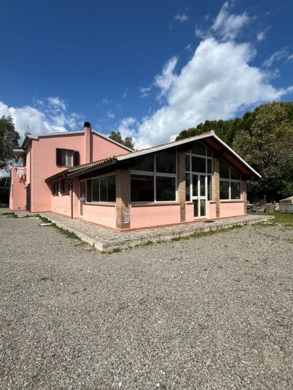 appartamento in vendita a Castiglione della Pescaia in zona Vetulonia