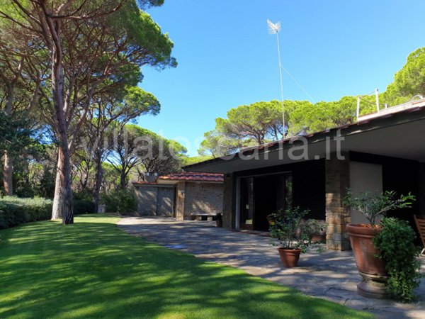 casa indipendente in vendita a Castiglione della Pescaia in zona Roccamare