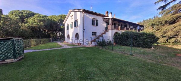 appartamento in vendita a Castiglione della Pescaia in zona Ampio