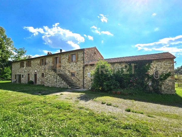 casa indipendente in vendita a Castiglione della Pescaia in zona Buriano