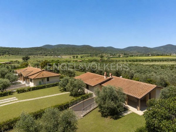 casa indipendente in vendita a Castiglione della Pescaia in zona Pian di Rocca