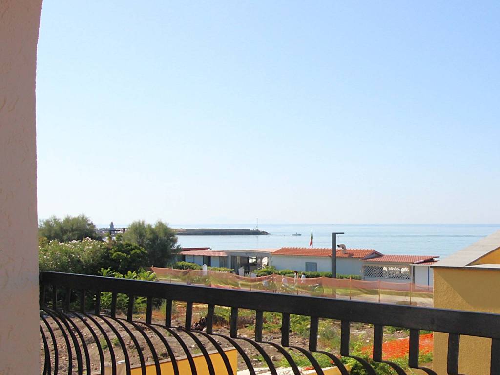 casa indipendente in vendita a Castiglione della Pescaia