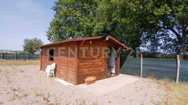 locale di sgombero in vendita a Castiglione della Pescaia in zona Ampio