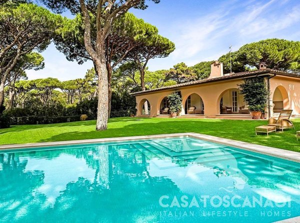 casa indipendente in vendita a Castiglione della Pescaia in zona Roccamare